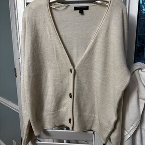 Banana Republic Women's Beige Sweater